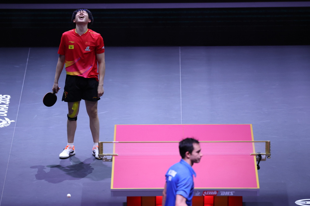 随即被队医 随即被队医