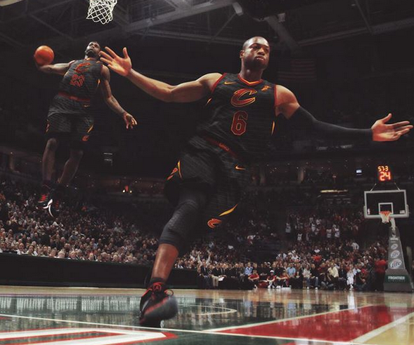 用数据与工 用数据与工