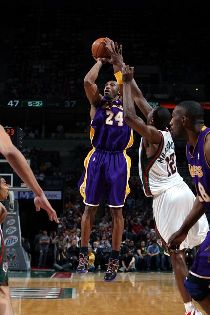 桃猿主场沸 桃猿主场沸