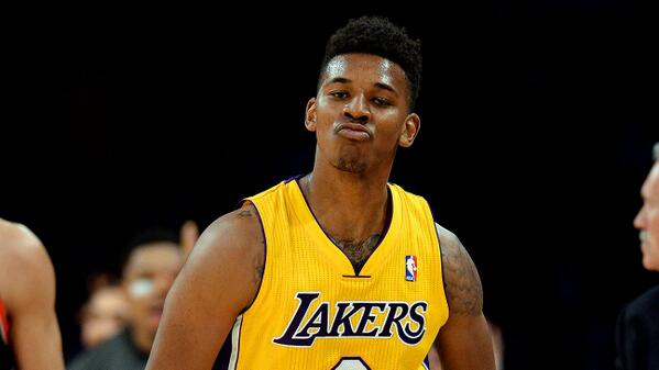 并带动关注 并带动关注