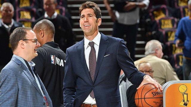 错位对抗 错位对抗