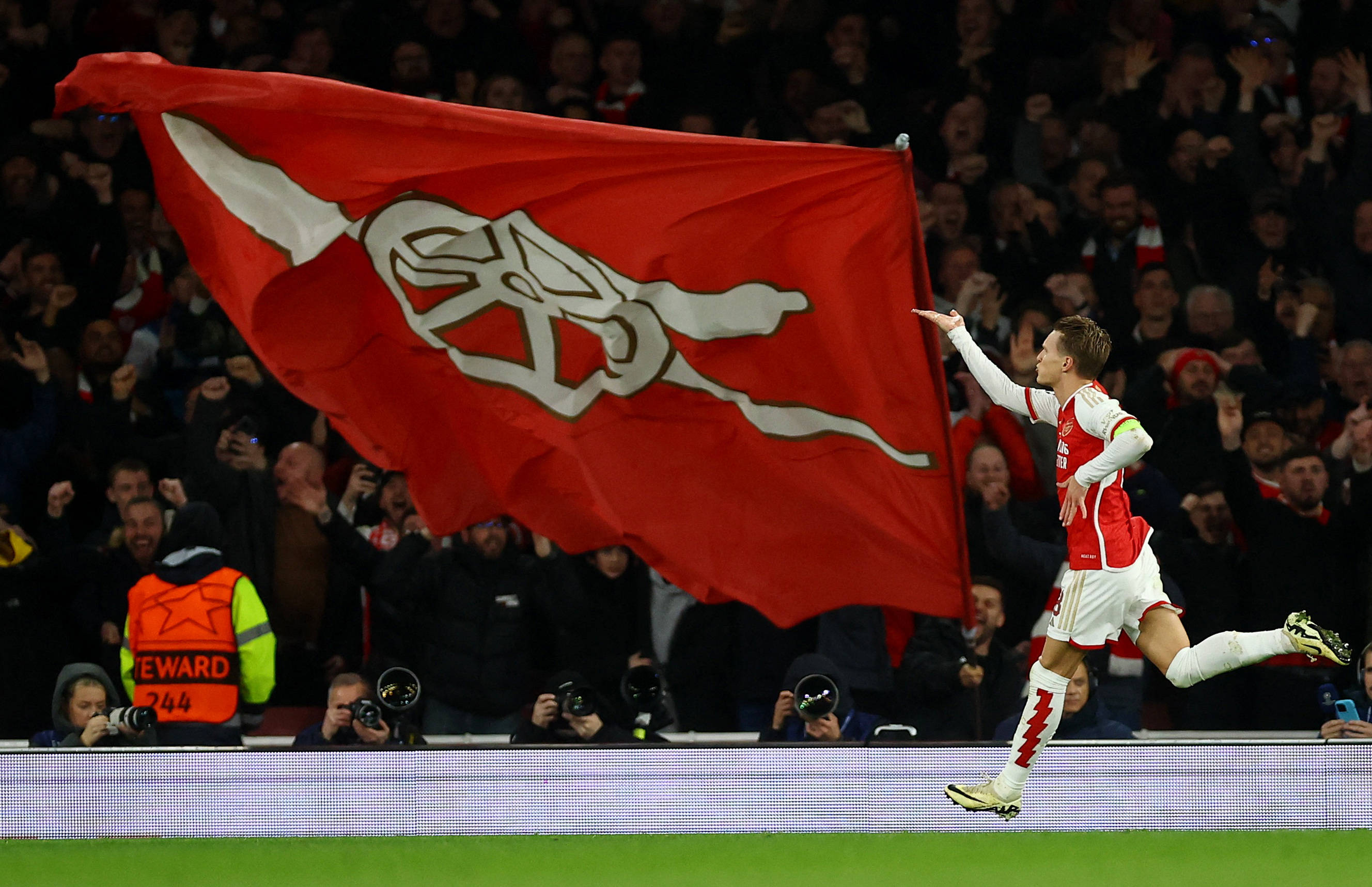 巴黎需要的 巴黎需要的